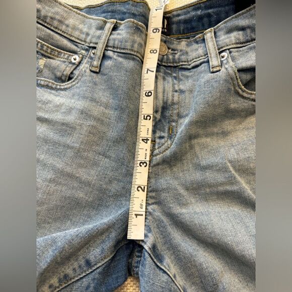 NWT GAP 100% recycled paper 5” shorts eco friendly sustainable size 27” waist - Picture 3 of 10